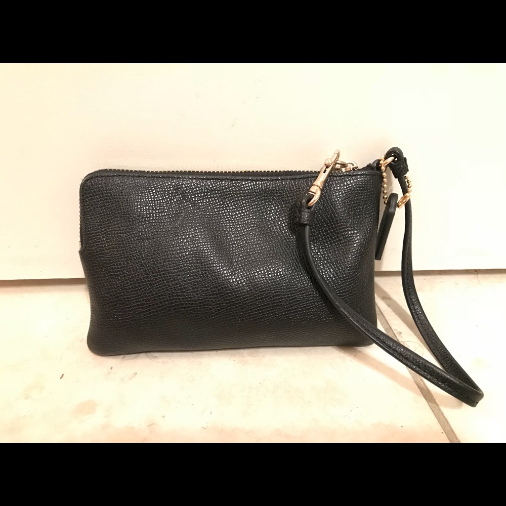 Coach wristlet - Picture 2 of 2